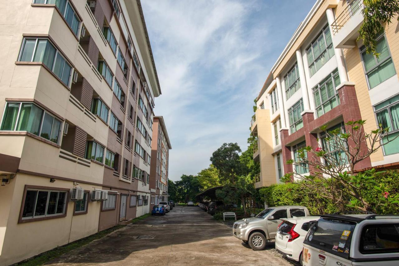 The Park Bangyai Residence Ban Bang Yai  Bagian luar foto